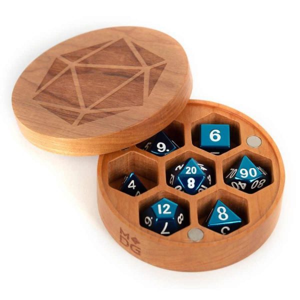 Metallic Dice Games: Wood Round Dice Case - Cherry Fashion